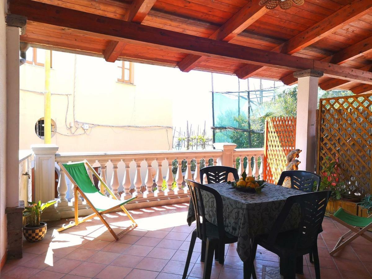 מסה לוברנסה Casale Villa Marzia מראה חיצוני תמונה