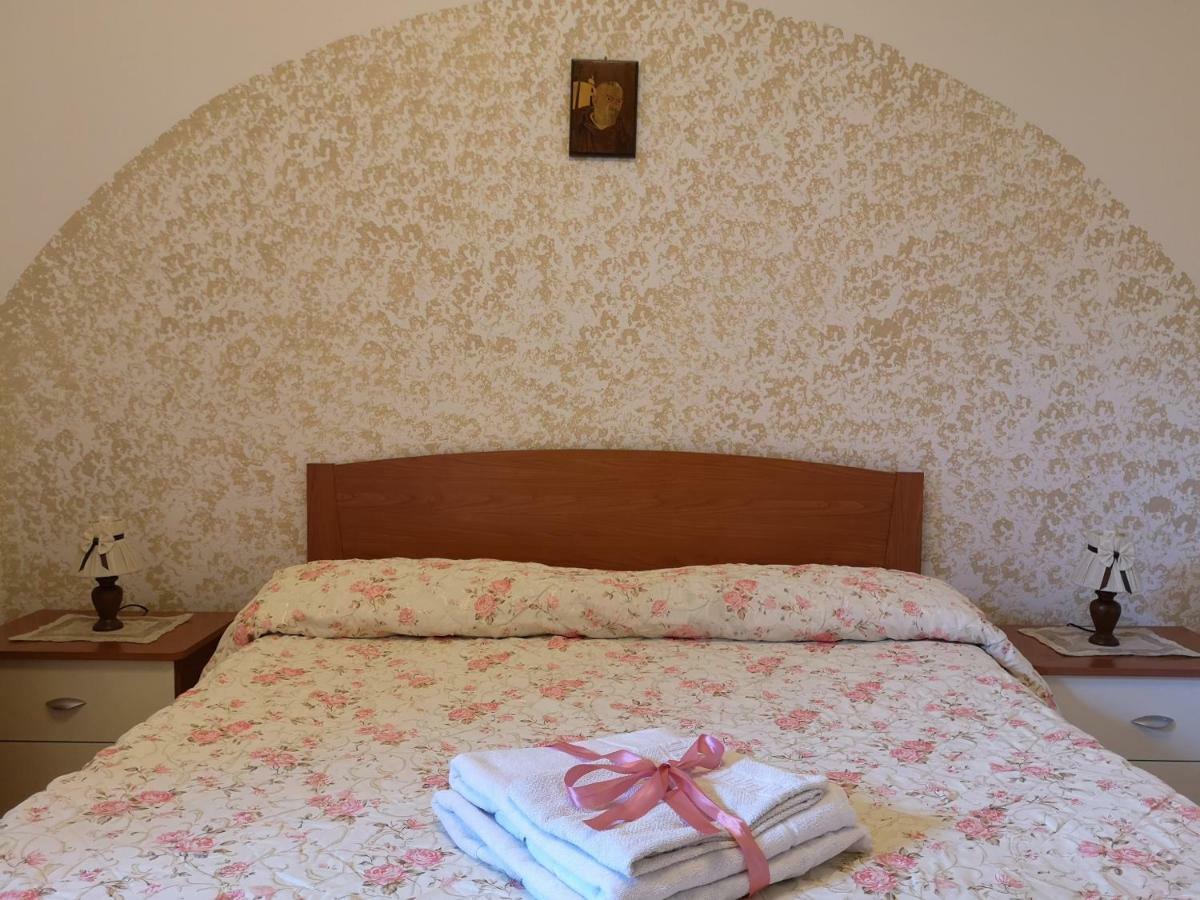 מסה לוברנסה Casale Villa Marzia מראה חיצוני תמונה